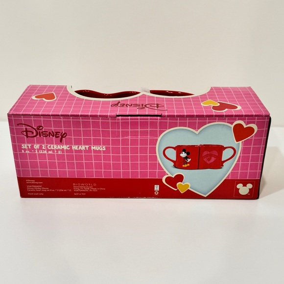 Disney Classic Mickey & Minnie Interlocking Heart Mug Set Couples Gift in Box - Picture 5 of 8